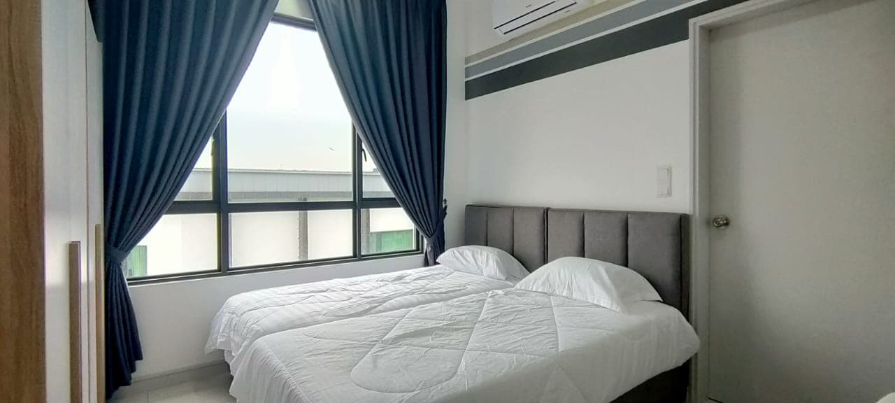 Riana South - Master Bedroom 1