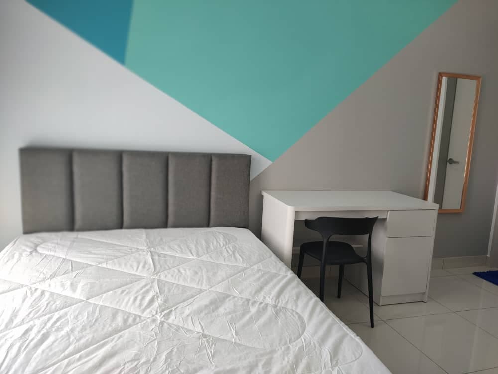 Far East Residensi - Master Room R3