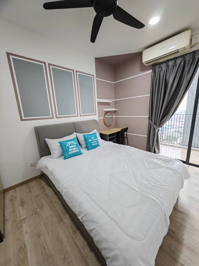 Emporis Residences - Room 4
