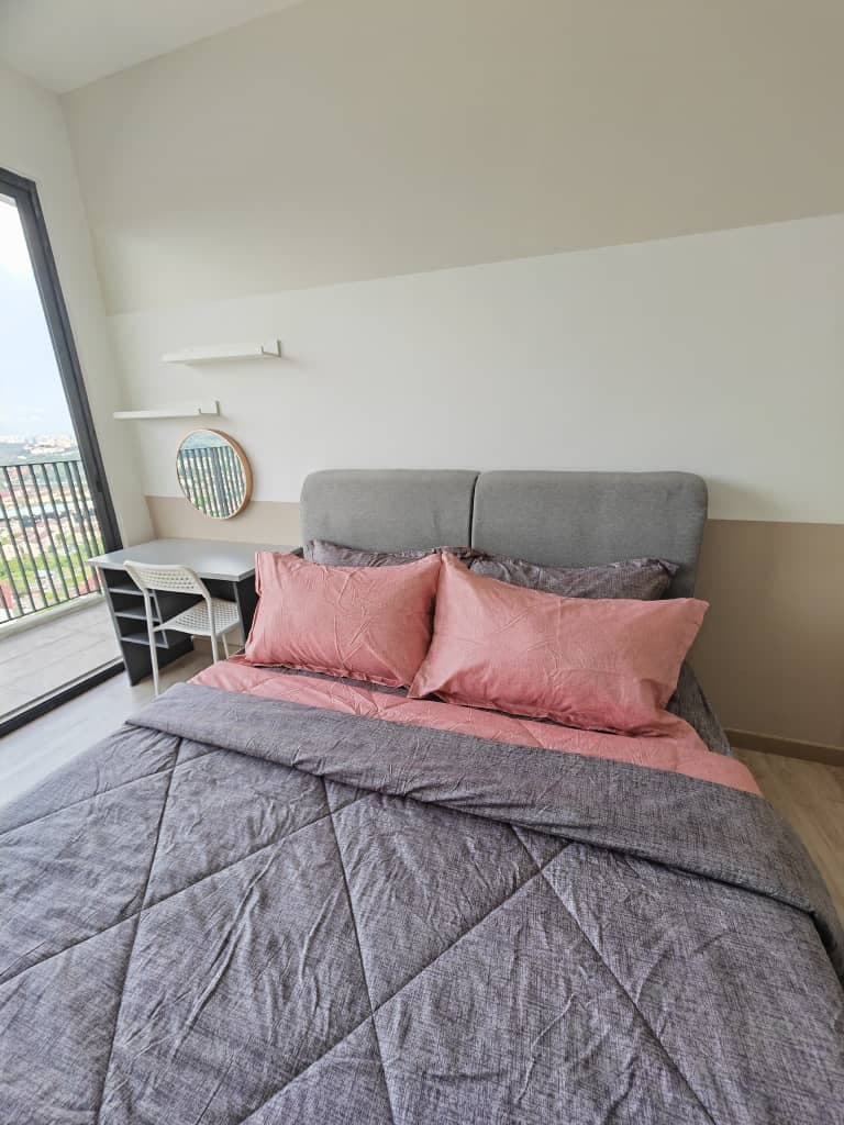 Emporis Residences - Partition Middle Room 2