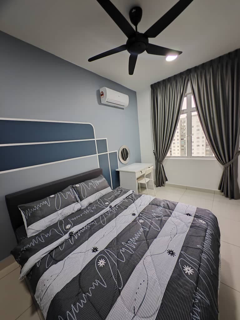 Paraiso Residence Bukit Jalil - Original Middle Room 2
