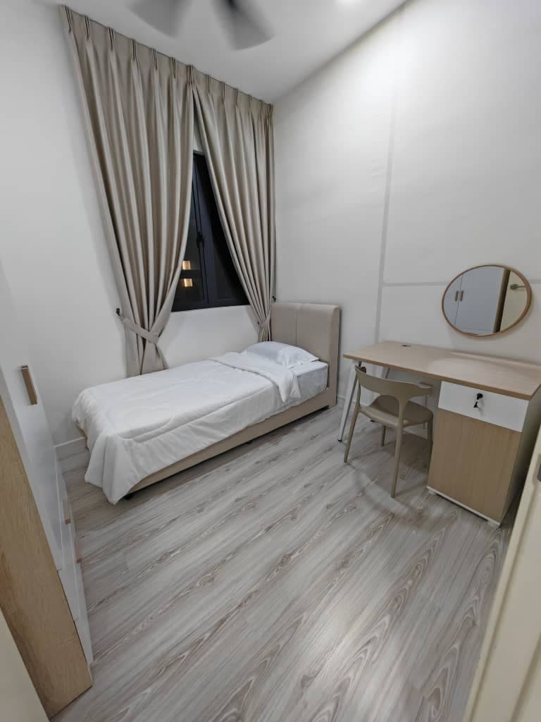 Meta Residence @ Seri Kembangan - Ori Single R5