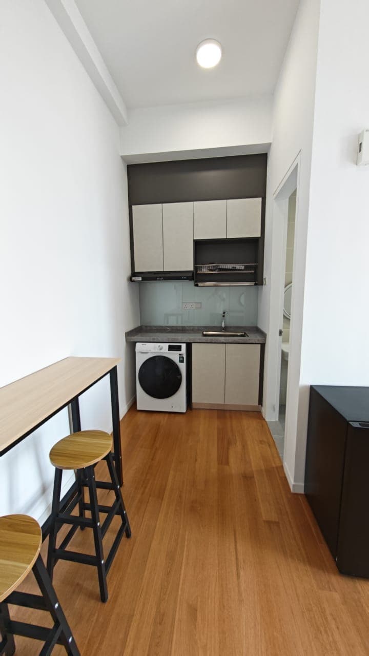Waltz Residence - Studio Unit
