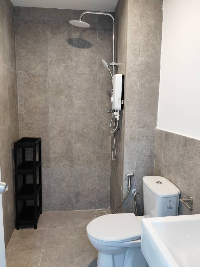 Suite Enesta @ Kepong - Master Room 3