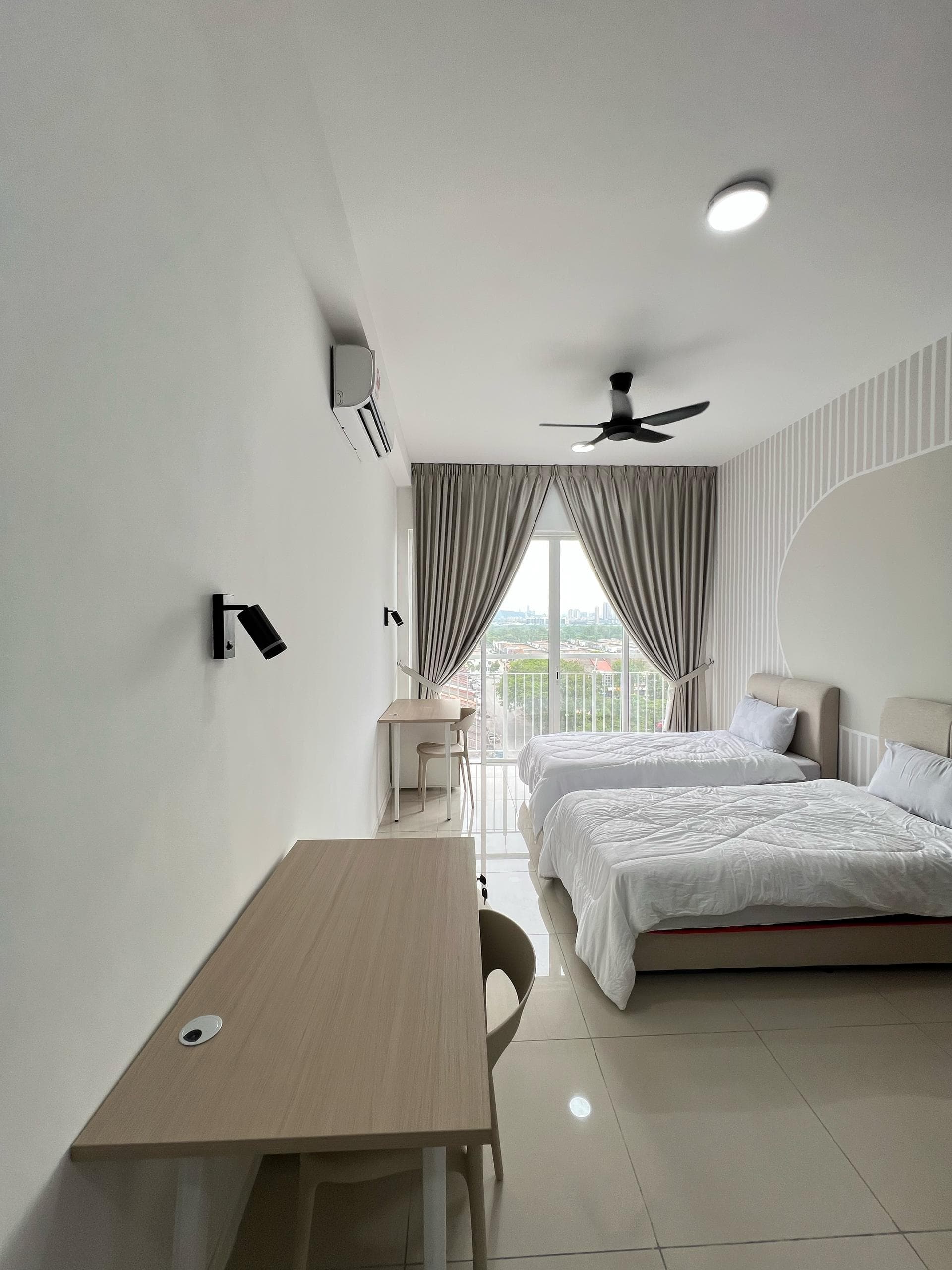 Nadayu 801 @ Subang Murni - Master Room Balcony 3
