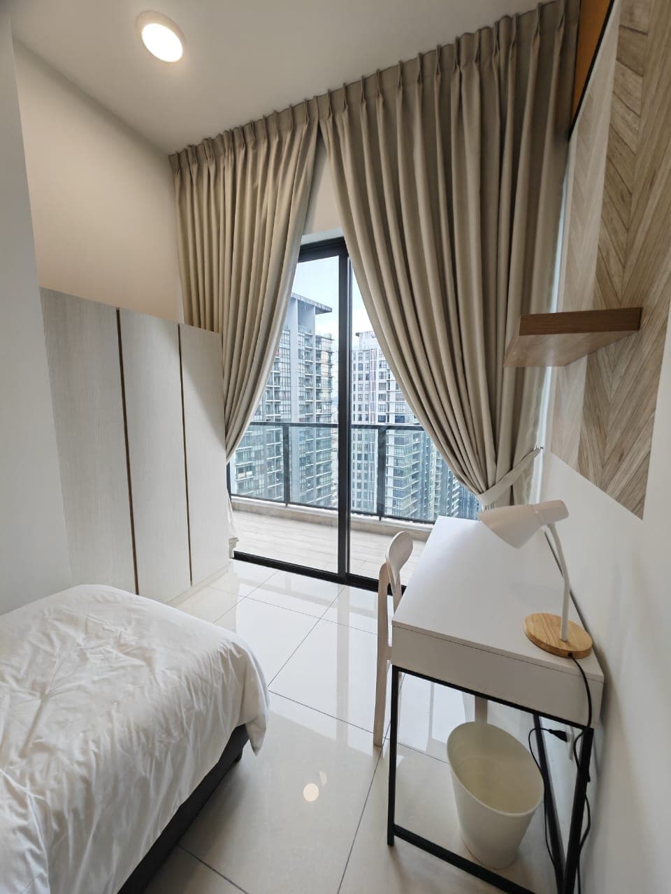Astoria Ampang - Middle Room 3