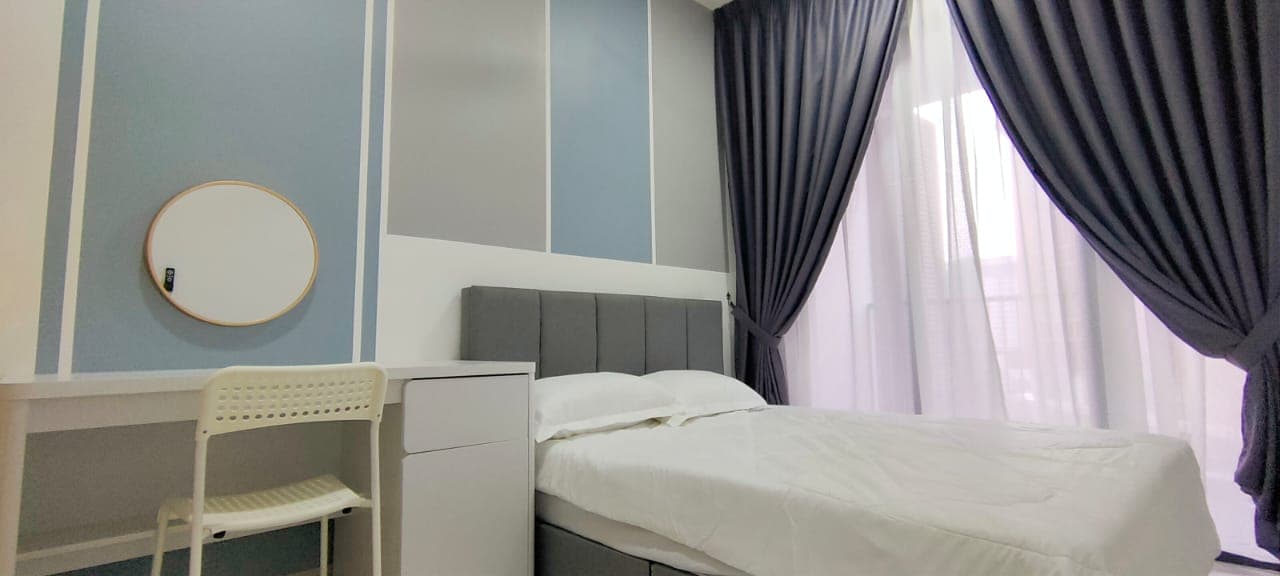 Riana South - Balcony Middle Room 4