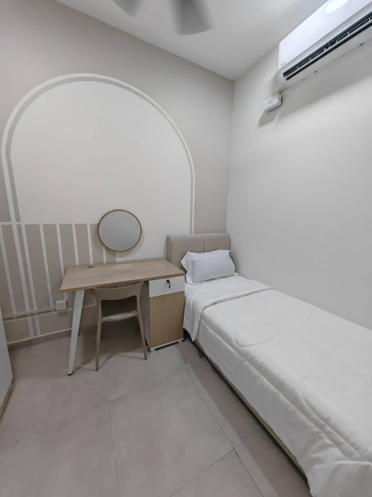 Meta Residence @ Seri Kembangan - Small Middle R1