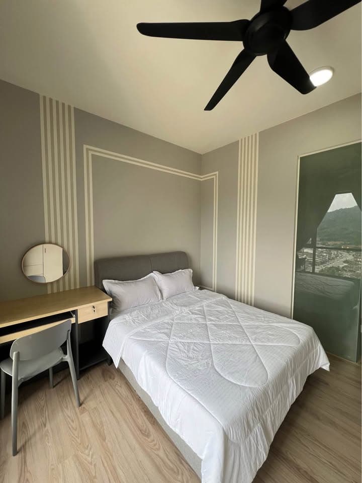 Emerald 9 - Master Bedroom 2