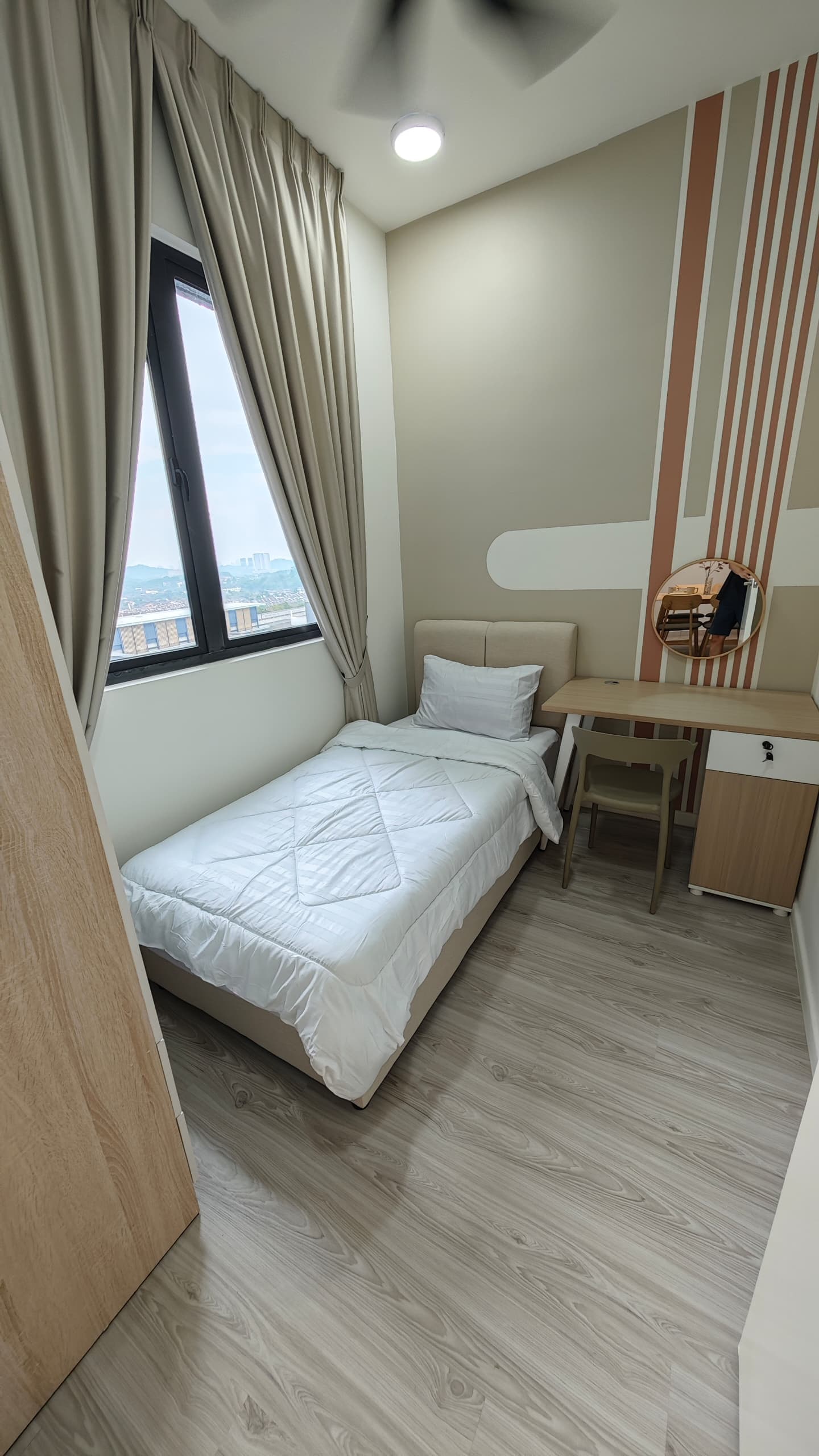 Meta Residence @ Seri Kembangan - Small Room R4